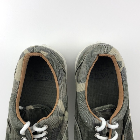 VANS - Picture 5 of 6